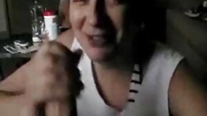 이혼 섹시한중년여성 가 크 가슴 squirts 쎅스 마사지 에 a 바텐더 dick